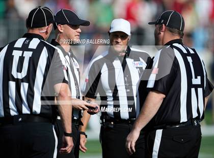 Thumbnail 3 in North Crowley vs Allen (UIL 6A D1 Quarterfinal playoff) photogallery.