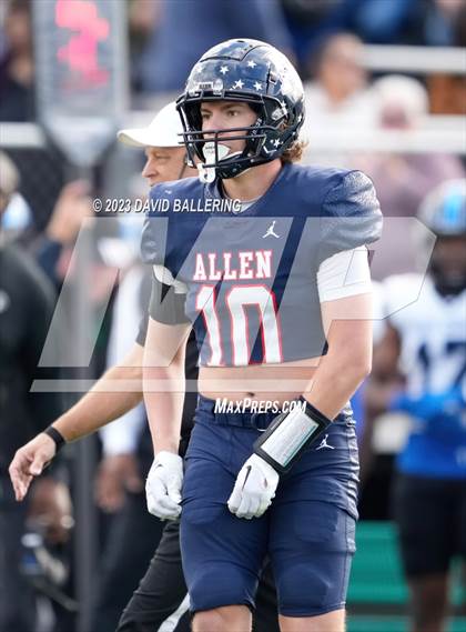 Thumbnail 1 in North Crowley vs Allen (UIL 6A D1 Quarterfinal playoff) photogallery.