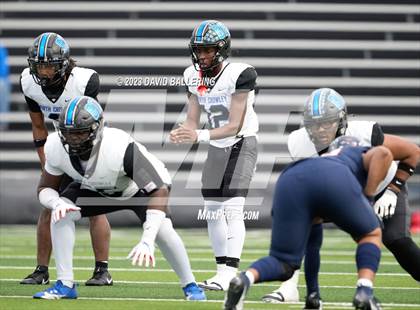 Thumbnail 2 in North Crowley vs Allen (UIL 6A D1 Quarterfinal playoff) photogallery.