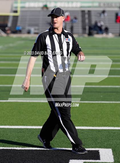 Thumbnail 3 in North Crowley vs Allen (UIL 6A D1 Quarterfinal playoff) photogallery.