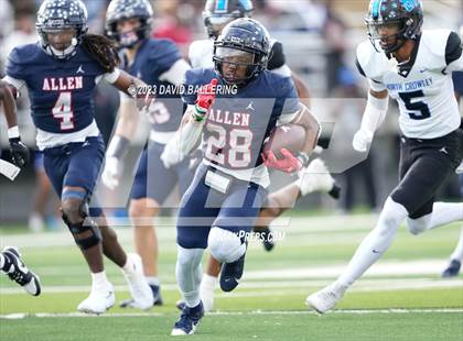 Thumbnail 3 in North Crowley vs Allen (UIL 6A D1 Quarterfinal playoff) photogallery.