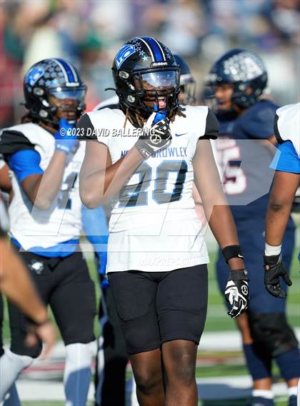 Thumbnail 3 in North Crowley vs Allen (UIL 6A D1 Quarterfinal playoff) photogallery.
