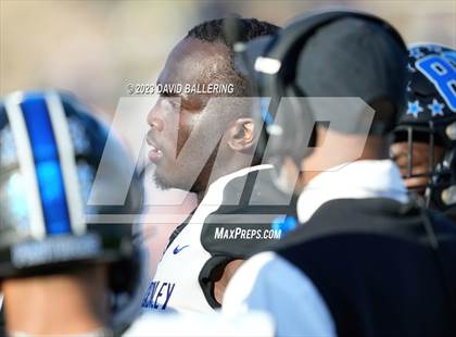 Thumbnail 1 in North Crowley vs Allen (UIL 6A D1 Quarterfinal playoff) photogallery.