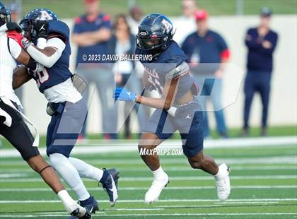 Thumbnail 3 in North Crowley vs Allen (UIL 6A D1 Quarterfinal playoff) photogallery.