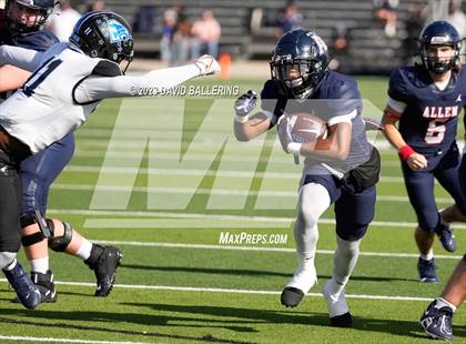 Thumbnail 3 in North Crowley vs Allen (UIL 6A D1 Quarterfinal playoff) photogallery.