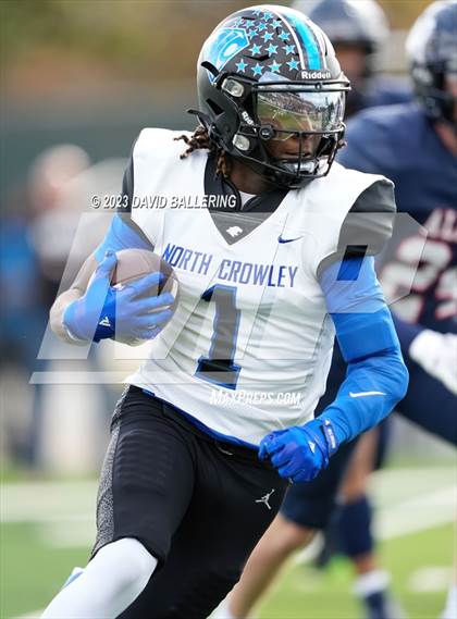 Thumbnail 2 in North Crowley vs Allen (UIL 6A D1 Quarterfinal playoff) photogallery.