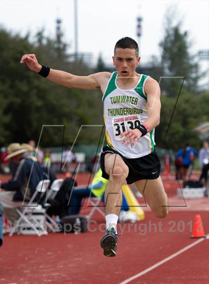 Thumbnail 3 in Stanford Invitational Triple Jump photogallery.