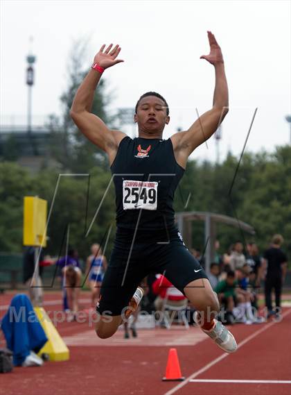 Thumbnail 1 in Stanford Invitational Triple Jump photogallery.