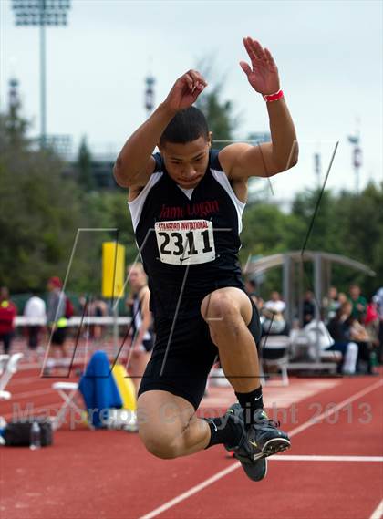 Thumbnail 3 in Stanford Invitational Triple Jump photogallery.