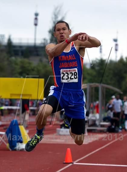 Thumbnail 3 in Stanford Invitational Triple Jump photogallery.