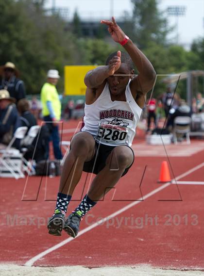 Thumbnail 3 in Stanford Invitational Triple Jump photogallery.