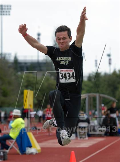Thumbnail 3 in Stanford Invitational Triple Jump photogallery.