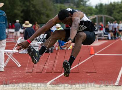 Thumbnail 1 in Stanford Invitational Triple Jump photogallery.