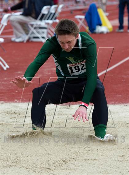 Thumbnail 2 in Stanford Invitational Triple Jump photogallery.