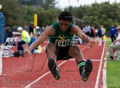 Thumbnail 1 in Stanford Invitational Triple Jump photogallery.