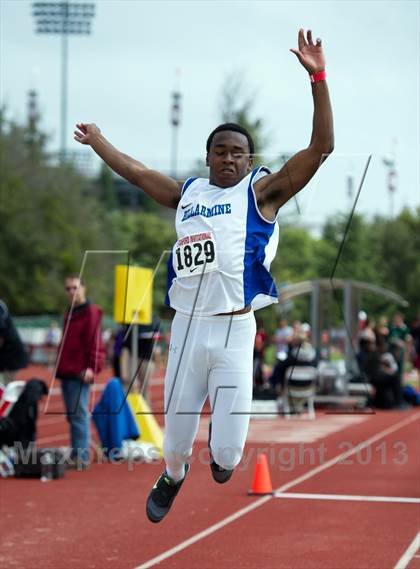 Thumbnail 1 in Stanford Invitational Triple Jump photogallery.