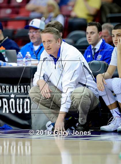 Thumbnail 1 in El Cerrito vs. Serra (CIF D2 NorCal Final) photogallery.