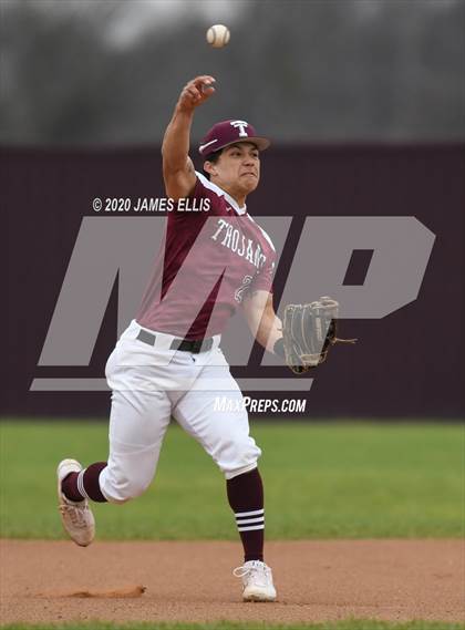 Thumbnail 3 in Lorena vs. Troy photogallery.