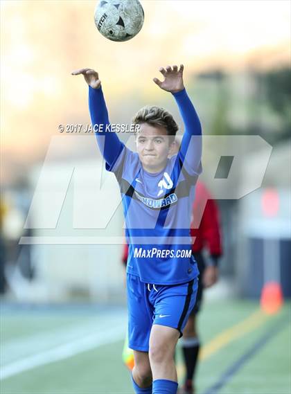 Thumbnail 1 in Windward @ Viewpoint photogallery.