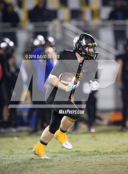 Thumbnail 2 in Campolindo vs Bakersfield Christian (CIF 4-AA Final) photogallery.