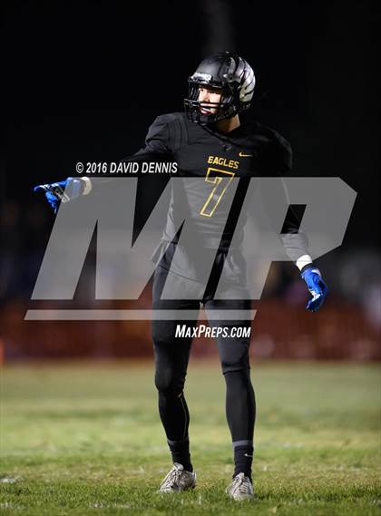 Thumbnail 2 in Campolindo vs Bakersfield Christian (CIF 4-AA Final) photogallery.