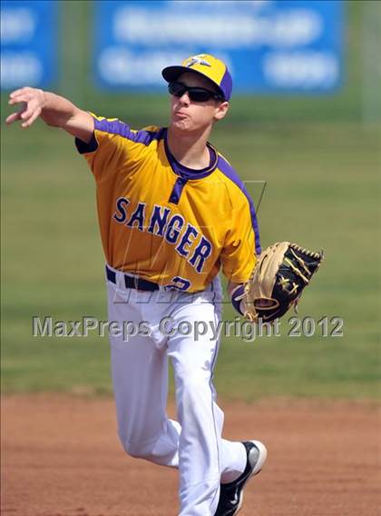 Thumbnail 1 in Anna vs Sanger (Gunter/Prosper Classic) photogallery.