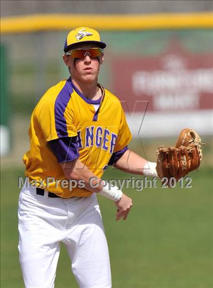 Thumbnail 2 in Anna vs Sanger (Gunter/Prosper Classic) photogallery.