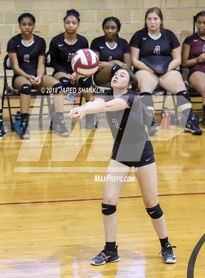 Thumbnail 2 in E.D. White @ Terrebonne photogallery.