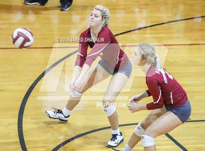 Thumbnail 3 in E.D. White @ Terrebonne photogallery.