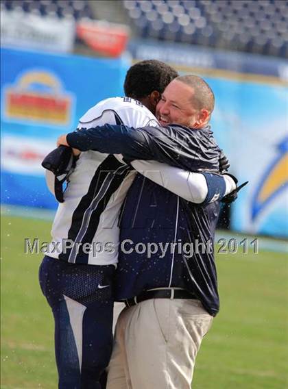 Thumbnail 2 in Valley Center vs. Madison (CIF SDS D4 Final) photogallery.