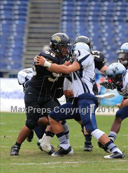 Thumbnail 1 in Valley Center vs. Madison (CIF SDS D4 Final) photogallery.