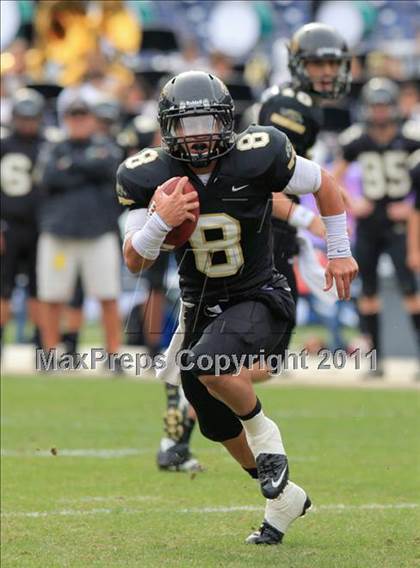 Thumbnail 2 in Valley Center vs. Madison (CIF SDS D4 Final) photogallery.