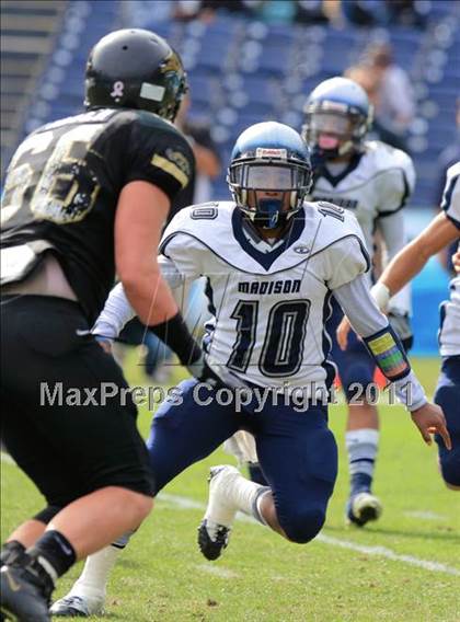 Thumbnail 3 in Valley Center vs. Madison (CIF SDS D4 Final) photogallery.