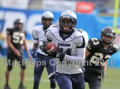 Thumbnail 1 in Valley Center vs. Madison (CIF SDS D4 Final) photogallery.