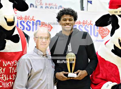Thumbnail 2 in La Lumiere vs. Hillcrest Prep (Chick-fil-a Classic National Division Championship) photogallery.
