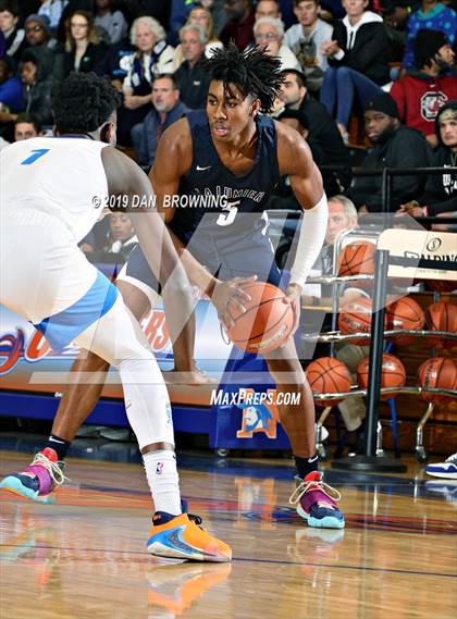 Thumbnail 3 in La Lumiere vs. Hillcrest Prep (Chick-fil-a Classic National Division Championship) photogallery.