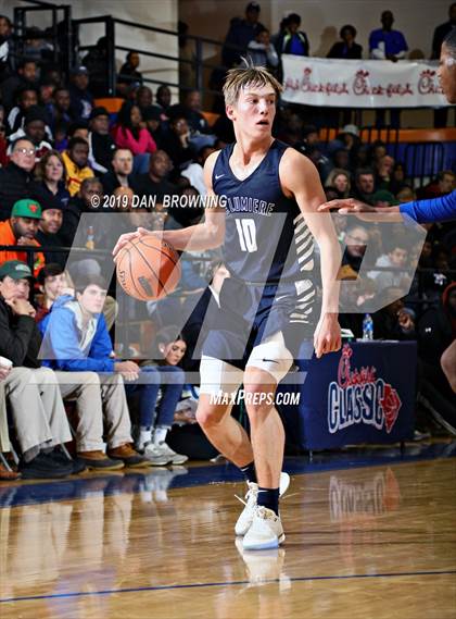 Thumbnail 2 in La Lumiere vs. Hillcrest Prep (Chick-fil-a Classic National Division Championship) photogallery.