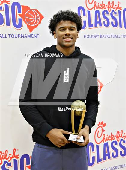 Thumbnail 3 in La Lumiere vs. Hillcrest Prep (Chick-fil-a Classic National Division Championship) photogallery.