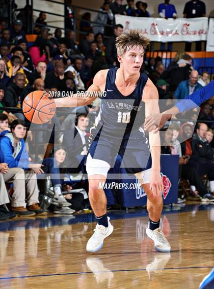 Thumbnail 3 in La Lumiere vs. Hillcrest Prep (Chick-fil-a Classic National Division Championship) photogallery.