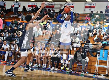 Thumbnail 2 in La Lumiere vs. Hillcrest Prep (Chick-fil-a Classic National Division Championship) photogallery.