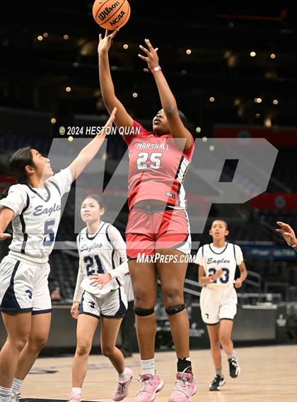 Thumbnail 3 in Marshall vs. San Gabriel Academy photogallery.