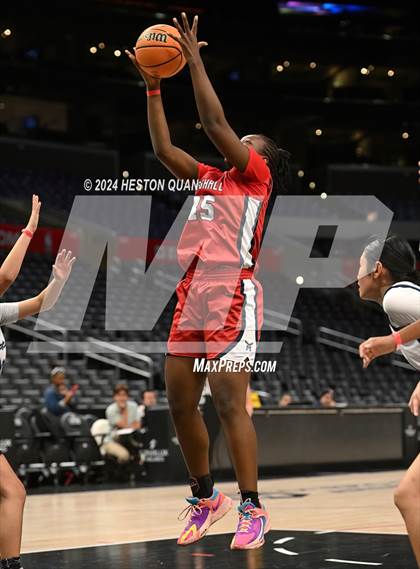 Thumbnail 3 in Marshall vs. San Gabriel Academy photogallery.