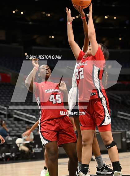 Thumbnail 2 in Marshall vs. San Gabriel Academy photogallery.
