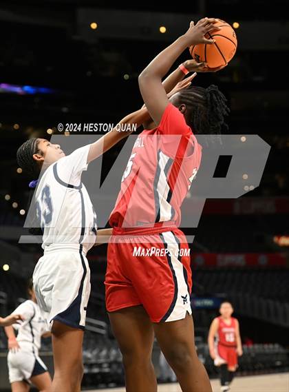 Thumbnail 1 in Marshall vs. San Gabriel Academy photogallery.
