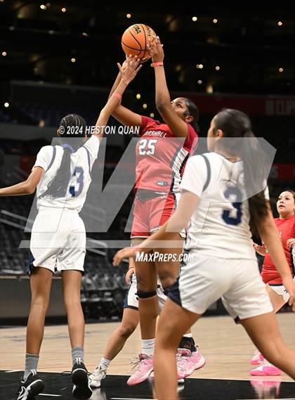 Thumbnail 3 in Marshall vs. San Gabriel Academy photogallery.