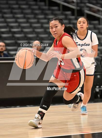 Thumbnail 2 in Marshall vs. San Gabriel Academy photogallery.