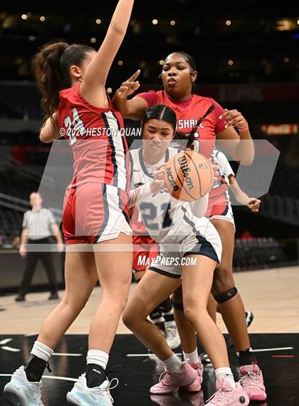 Thumbnail 3 in Marshall vs. San Gabriel Academy photogallery.