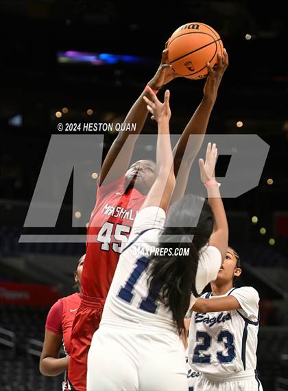 Thumbnail 2 in Marshall vs. San Gabriel Academy photogallery.