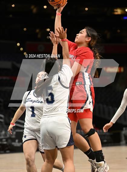Thumbnail 2 in Marshall vs. San Gabriel Academy photogallery.