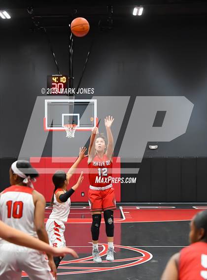 Thumbnail 2 in Mater Dei @ Redondo Union (Nike Tournament of Champions) photogallery.